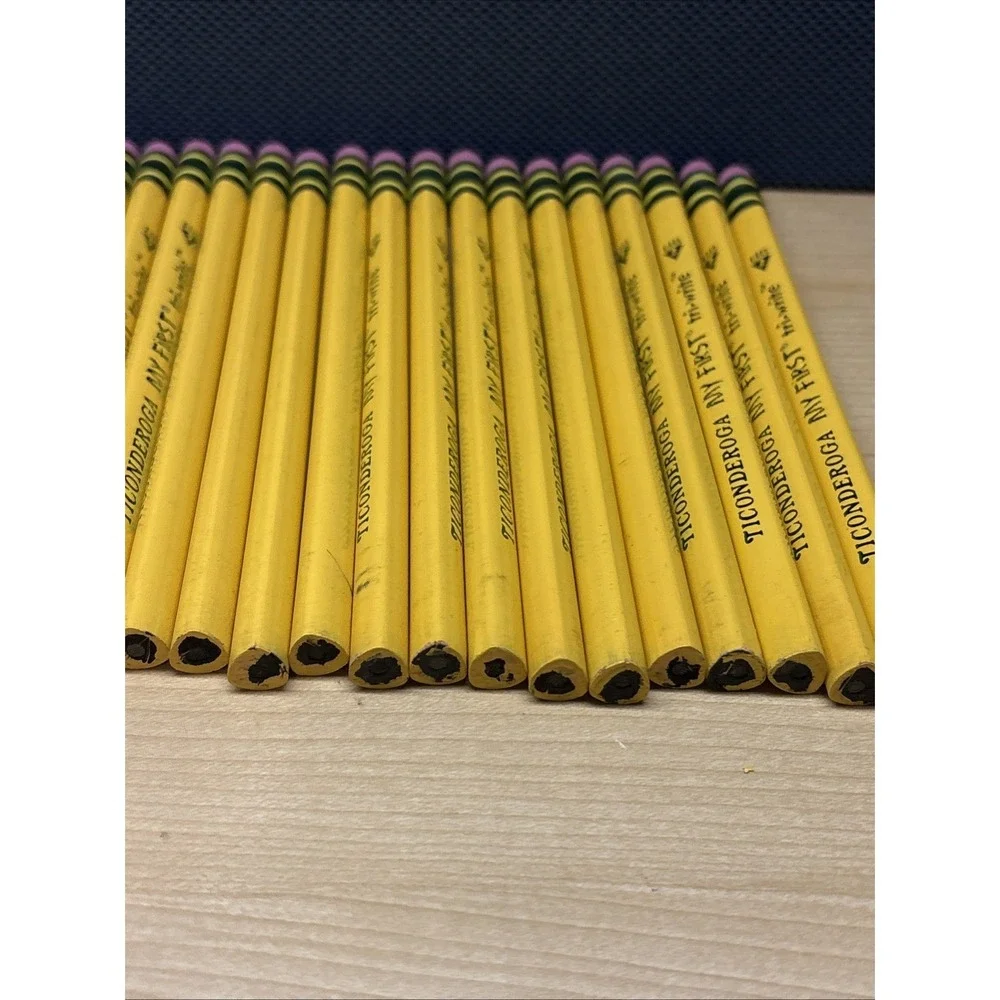 18 Pencil TICONDEROGA My First Tri-Write Wood-Cased #2 HB Unsharpened w Erasers